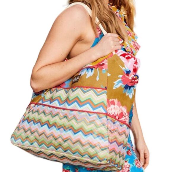Matilda Jane Floral Chevron Gather It Up Bag - Picture 1 of 6